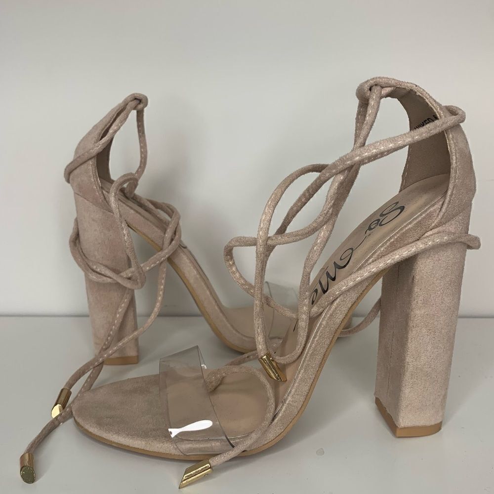 Nude Tie up block heels